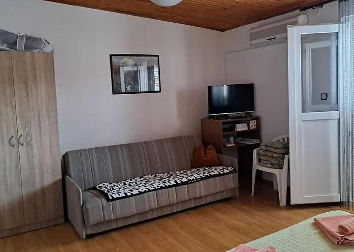 Apartment By The Sea Pag - 23764 Pag Town