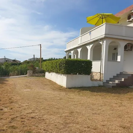 By The Sea Pag - 23764 Apartman *