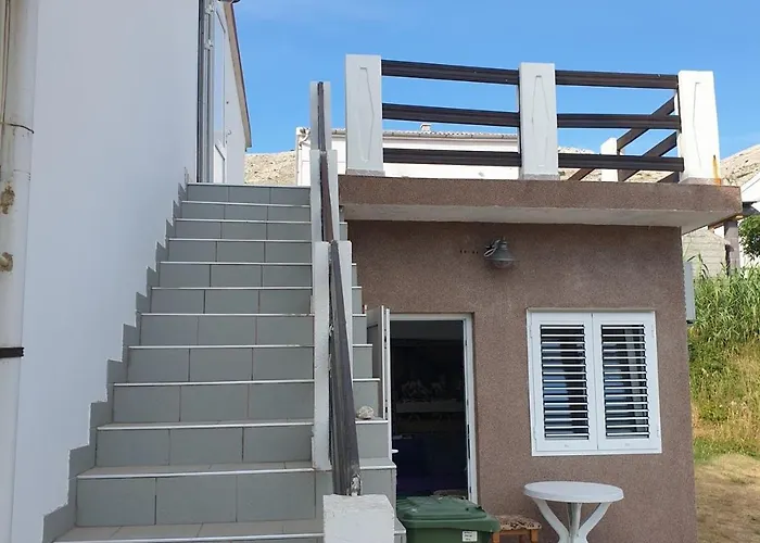 Apartman By The Sea Pag - 23764