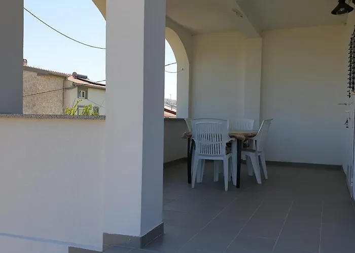 Apartman By The Sea Pag - 23764 *